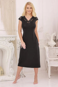 chemise nuit femme noire midi viscose élasthanne fluide extensible douce dentelle florale encolure V manches courtes