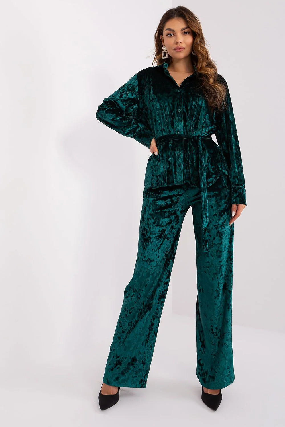 Ensemble Lakerta pour femme en velours côtelé vert émeraude, chemise et pantalon taille haute large manches longues style élégant occasion semi-formelle sortie soirée