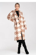 manteau long femme oversize midi pieddepoule beige lainage épais col cranté épaules tombantes boutons contrastants poches latérales fente coupe droite