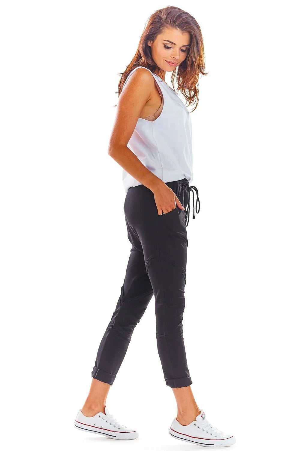 Pantalon survêtement Infinite You femme confortable matière originale taille élastique poches larges style moderne décontracté coton lycra noir blanc
