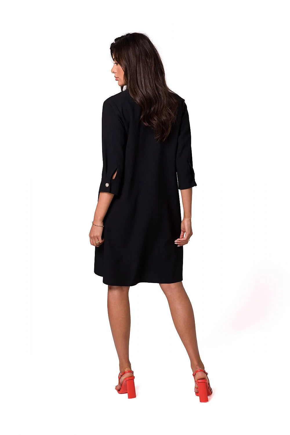 robe chemise BeWear casual chic évasée fluide manches trois quarts rose poudré tissu léger court poches boutonnage col revers intemporelle