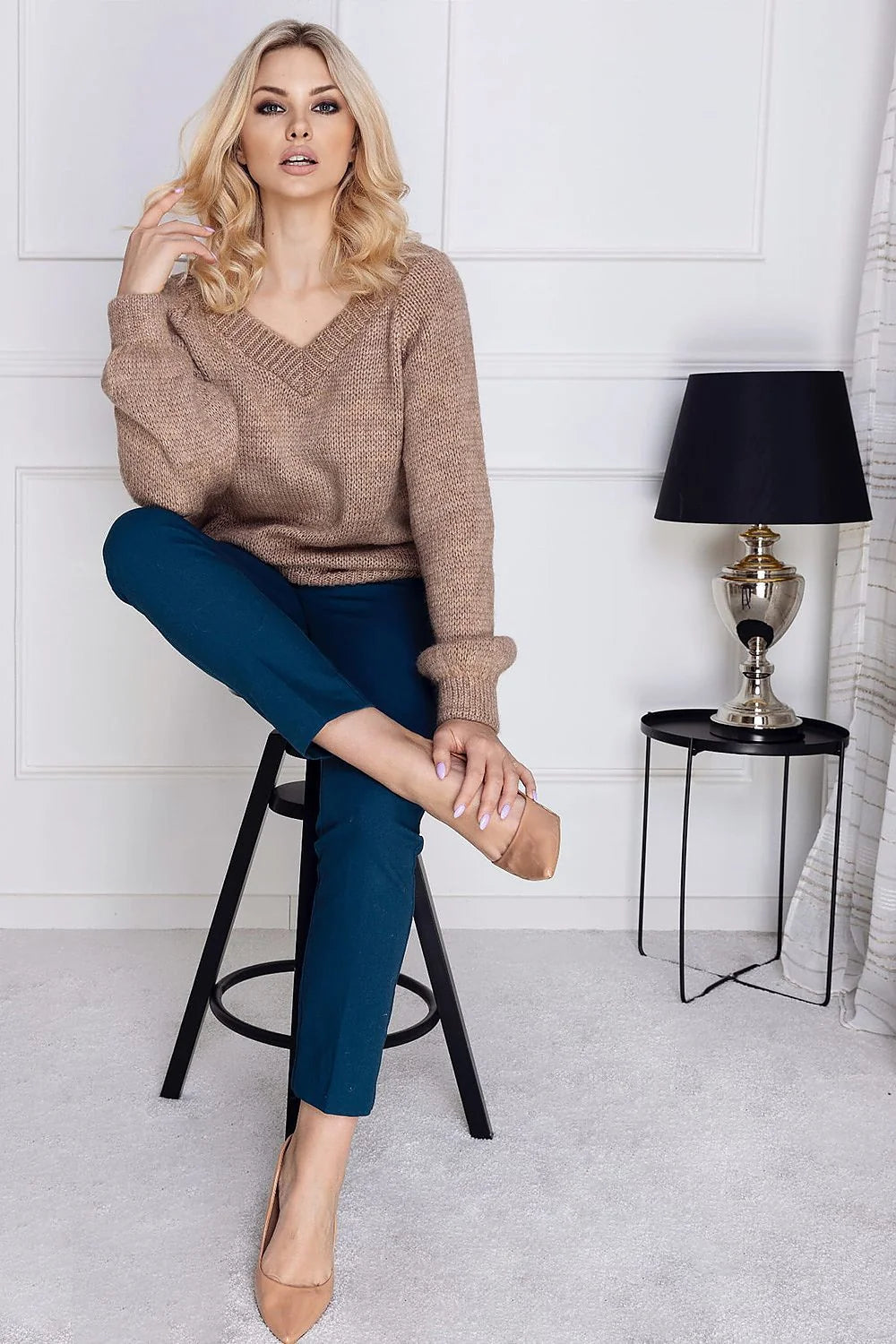Pull-over Femme Tricot Blanc Ample Casual Confort Col V Mode Hiver Chic et Élégant