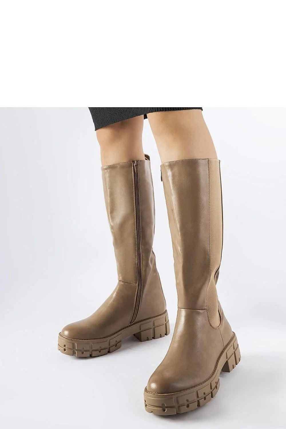 Bottes montantes simili cuir taupe modernes confortables avec semelle plateforme crantée pour l'hiver