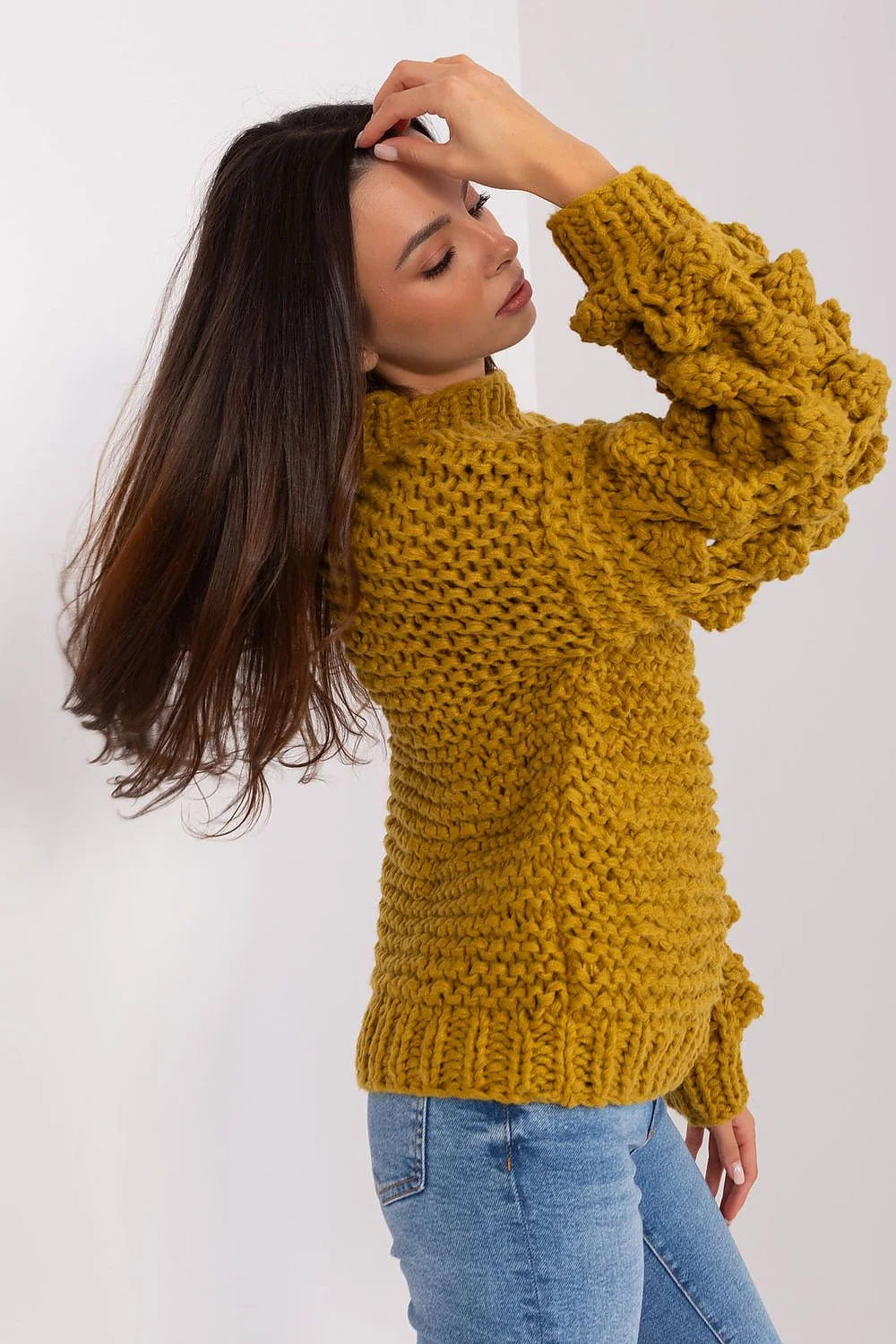 Pull tricoté pour femme jaune moutarde manches bouffantes texture épaisse style casual hiver 2023