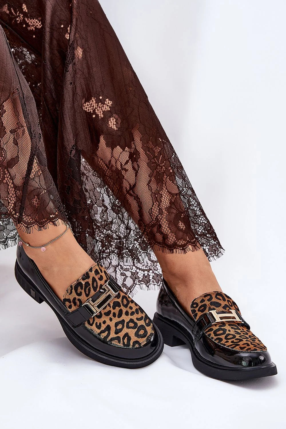 mocassins femme Vinceza cuir naturel imprimé léopard brun beige verni noir bout rond talon carré semelle crantée chic confortable