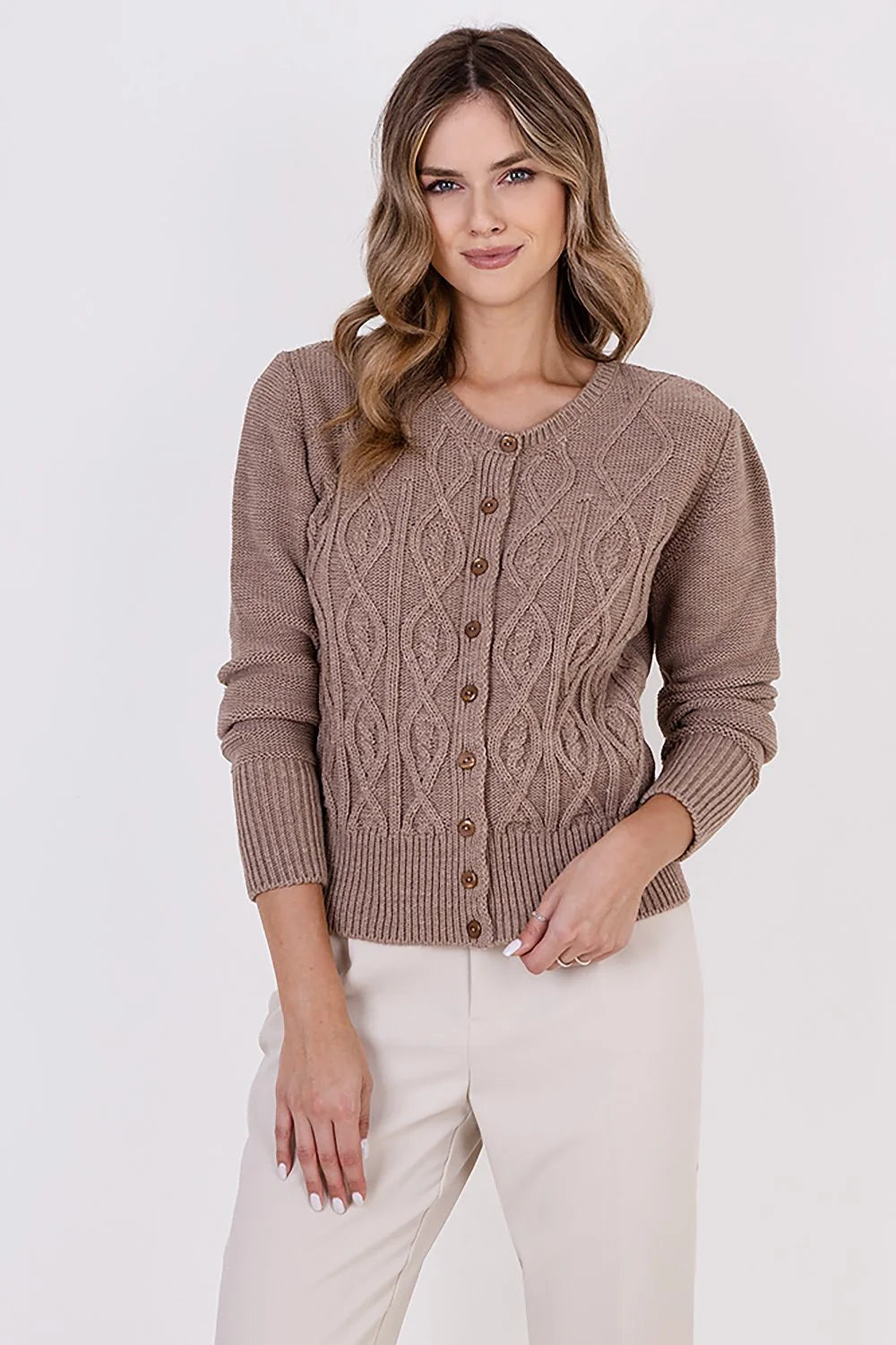 Cardigan taupe pour femme maille laine V-col manches longues boutons bois front torsadé ribé poignets longueur hanches taille ajustable