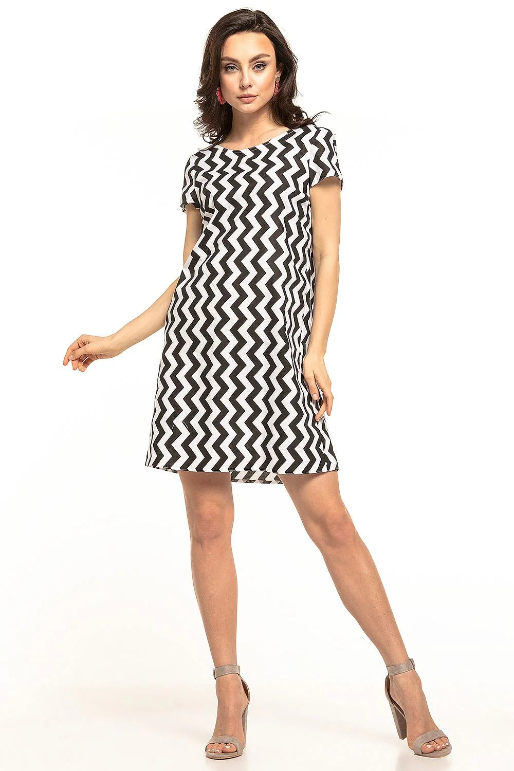 Robe en coton motif zigzag moderne manches courtes élégante pour sorties décontractées tailles S à XXXL