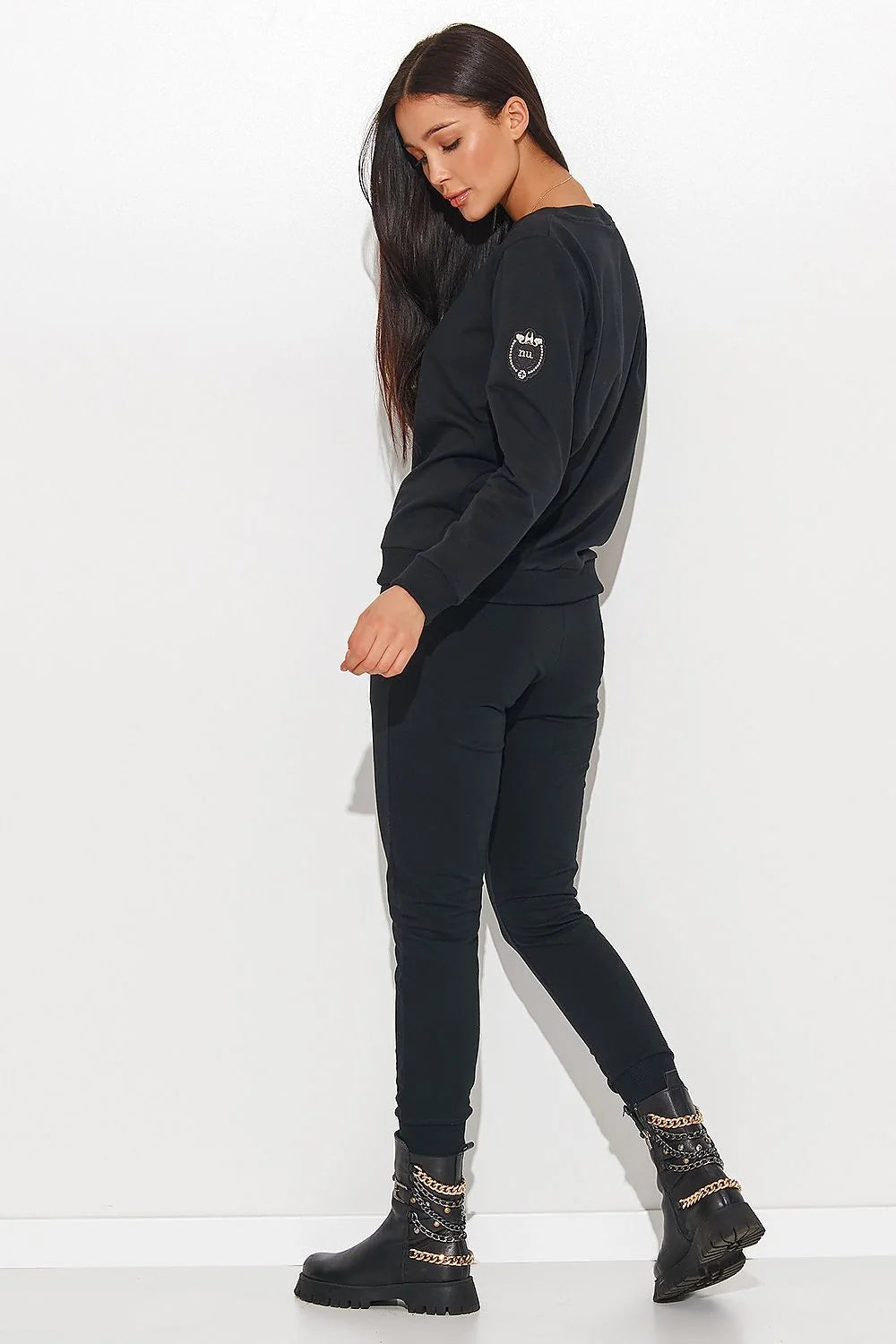 Ensemble décontracté pour femmes en coton beige doux sweat-shirt pantalon coupe droite poches latérales bottines semelle épaisse modernes occasion quotidienne