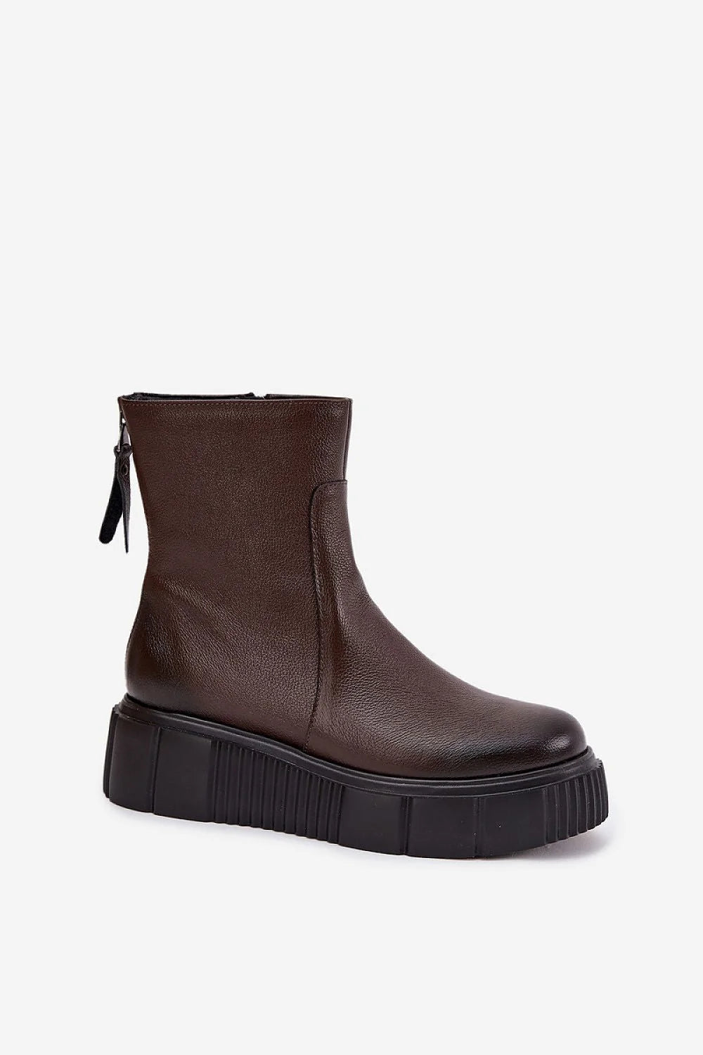 bottines femme cuir naturel grainé marron chocolat mi cheville bout rond plateforme massive talon compensé semelle crantée doublure fourrure