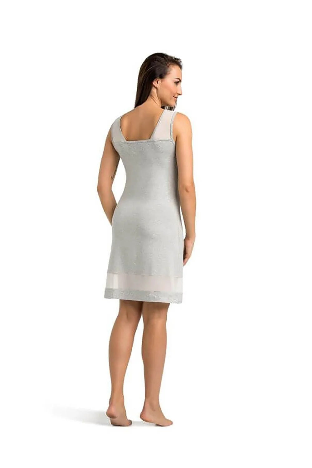 Robe élégante sans manches en tissu doux tulle gris clair pour femme coupe ajustée