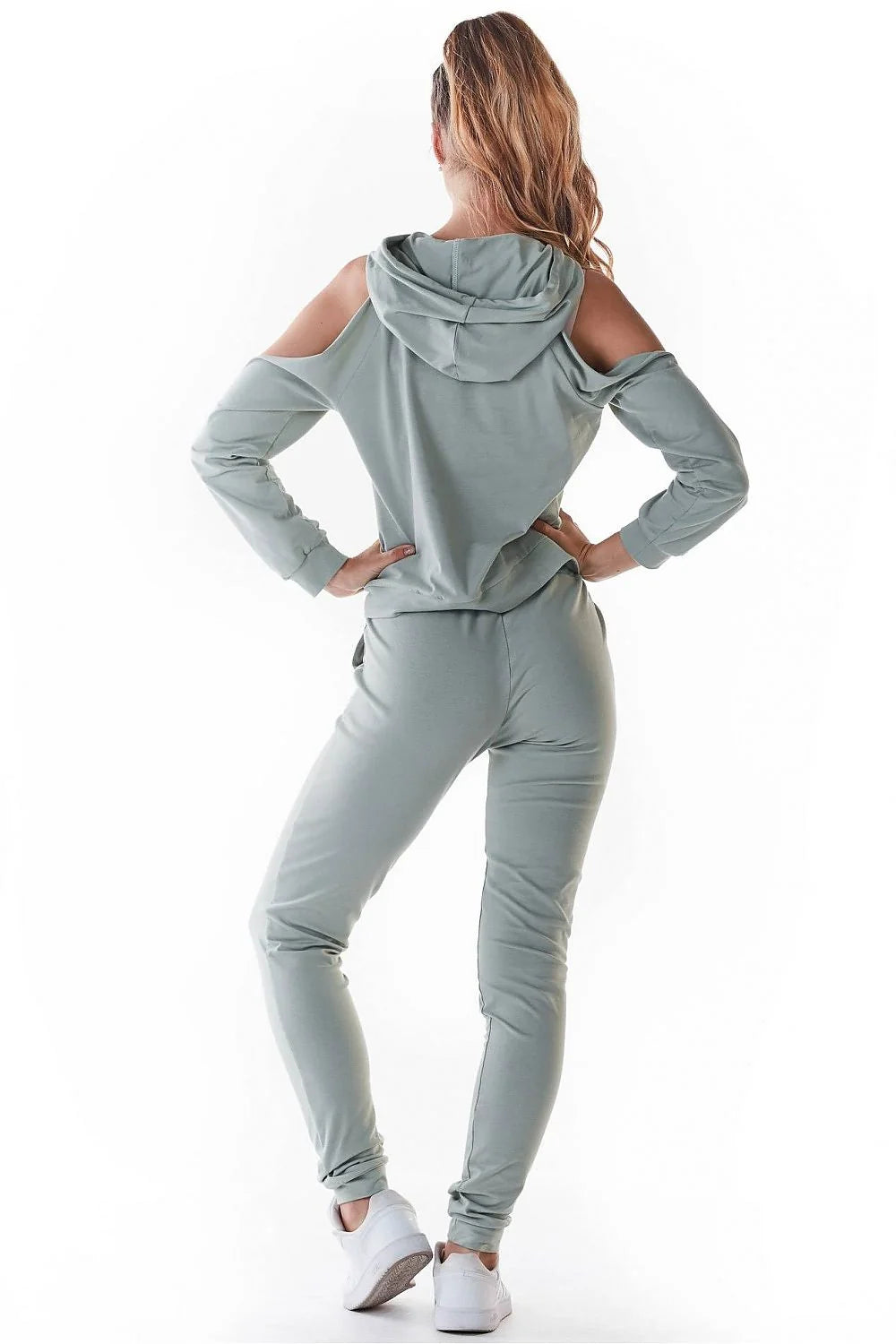 Ensemble jogging femme coton style décontracté chic confortable capuche poches ajusté maison ville