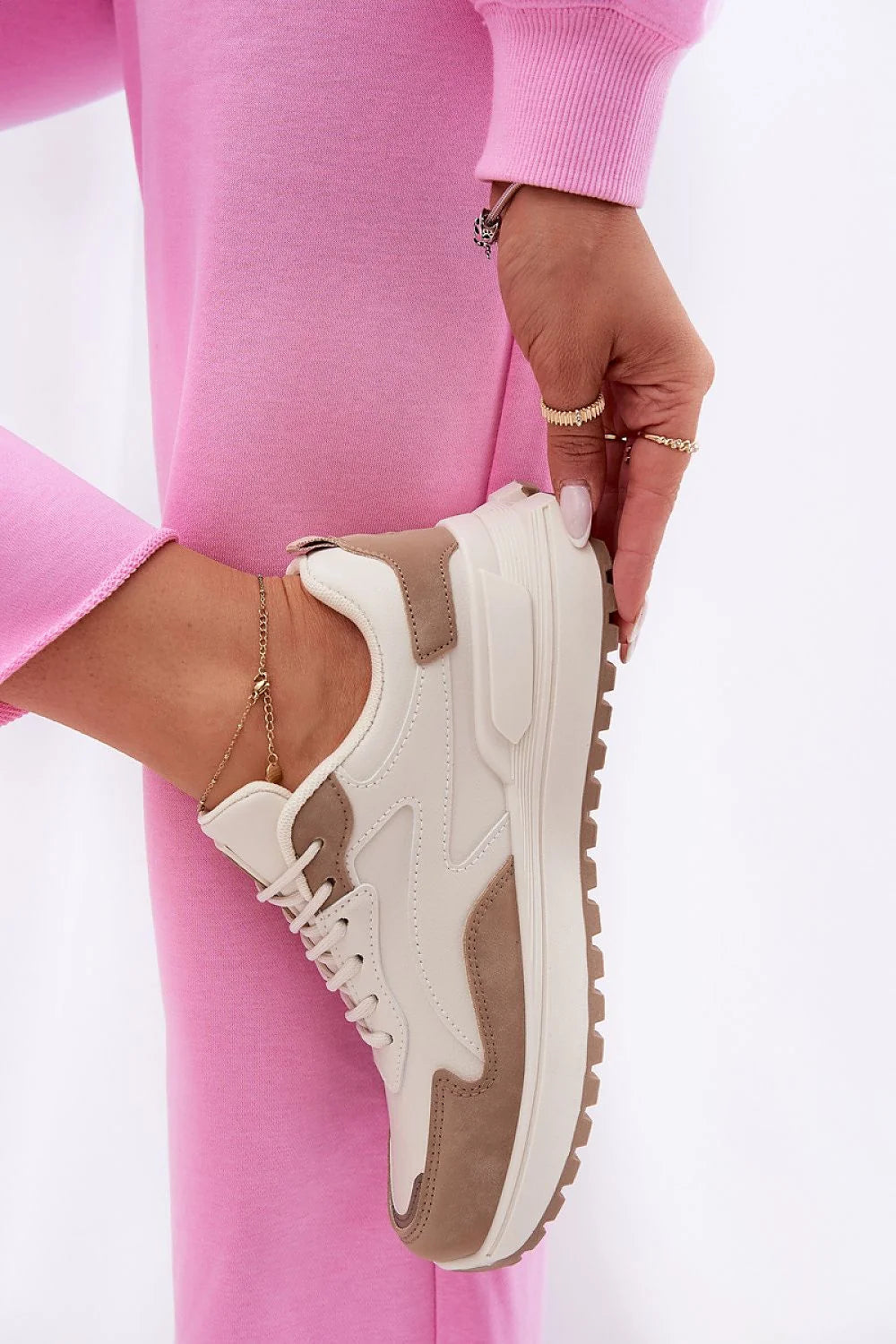 Chaussures de sport Step in style sneakers femme Big Star cuir écologique plateforme confort HI-POLY SYSTEM style urbain décontracté beige marron clair