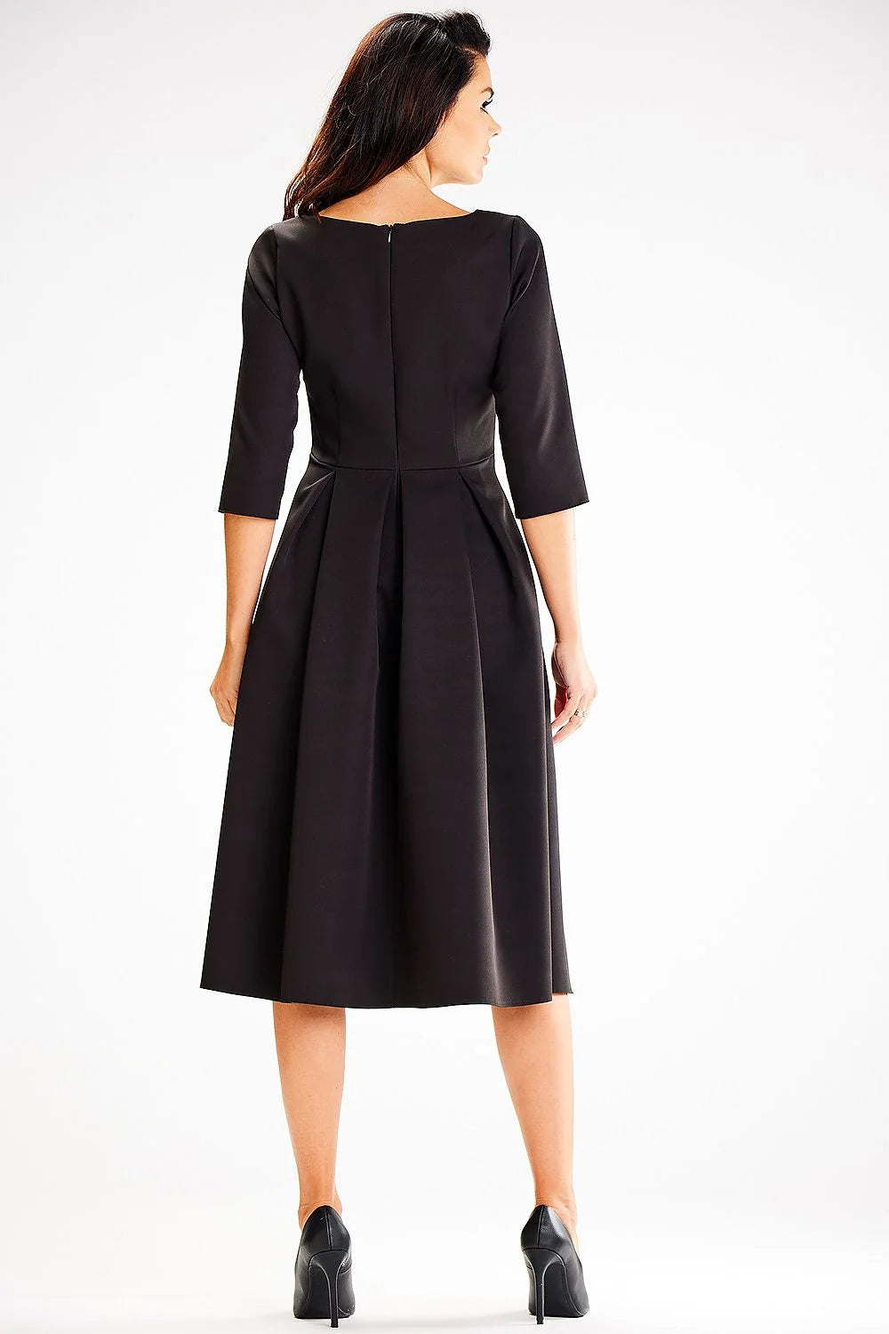 Robe élégante pour femmes en noir col cœur manches 3/4 taille marquée coupe évasée polyester elasthanne Taille S M L XL