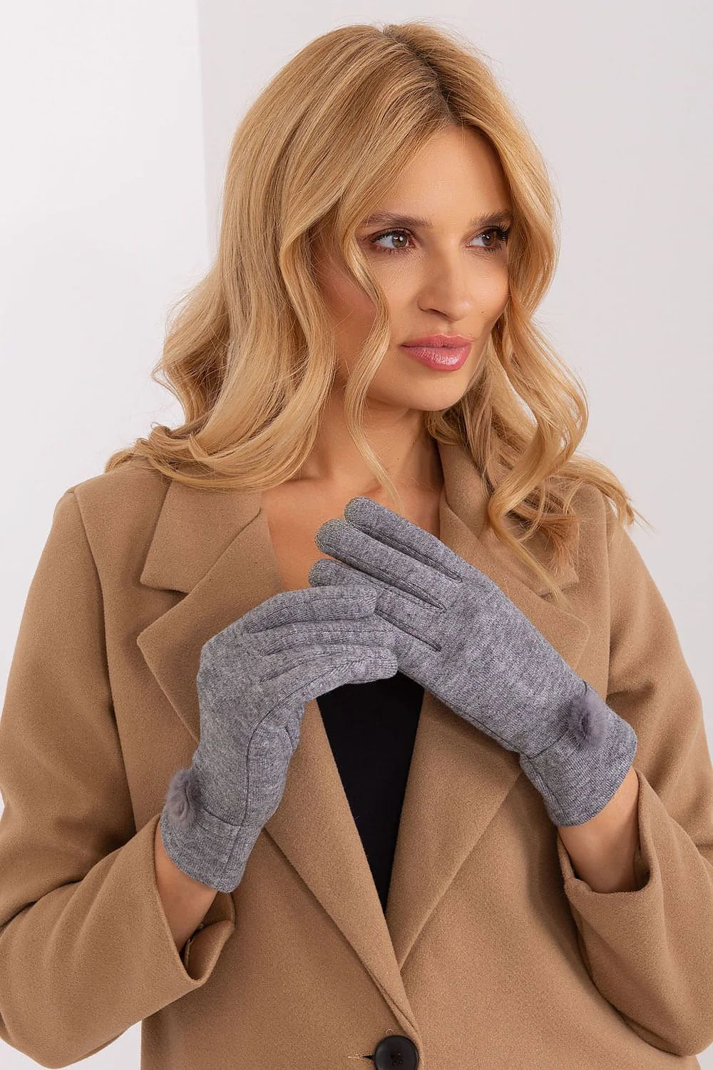 Gants élégants tricotés pour femmes en coton et polyester, design classique, pompons en faux fourrure, index brodé, idéal pour l'hiver, occasion formelle et décontractée