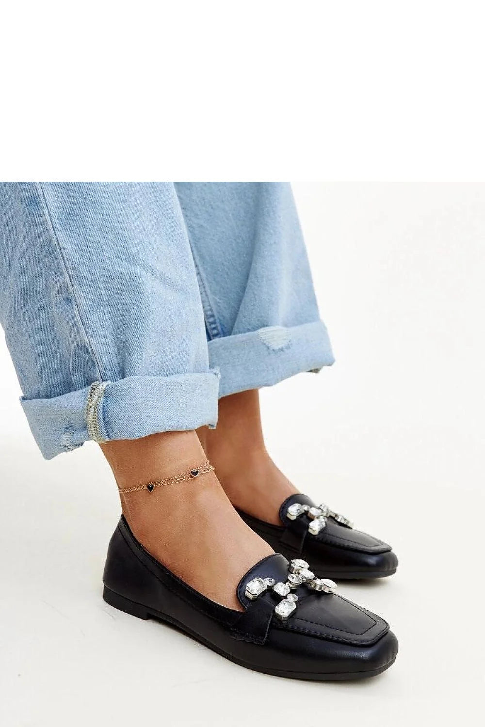 Moccasins Solea noir Cristal cuir lisse style intemporel bout carré femmes confortable occasionnels mode élégant