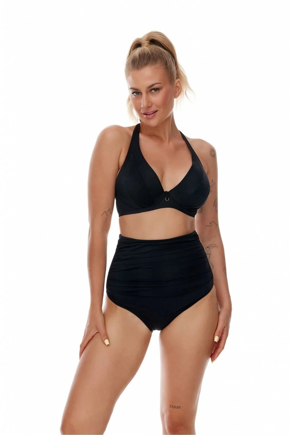 Maillot de bain deux pièces femme décolleté V profond tailleur haute taille ajustée culotte plissée noire Lupo Line