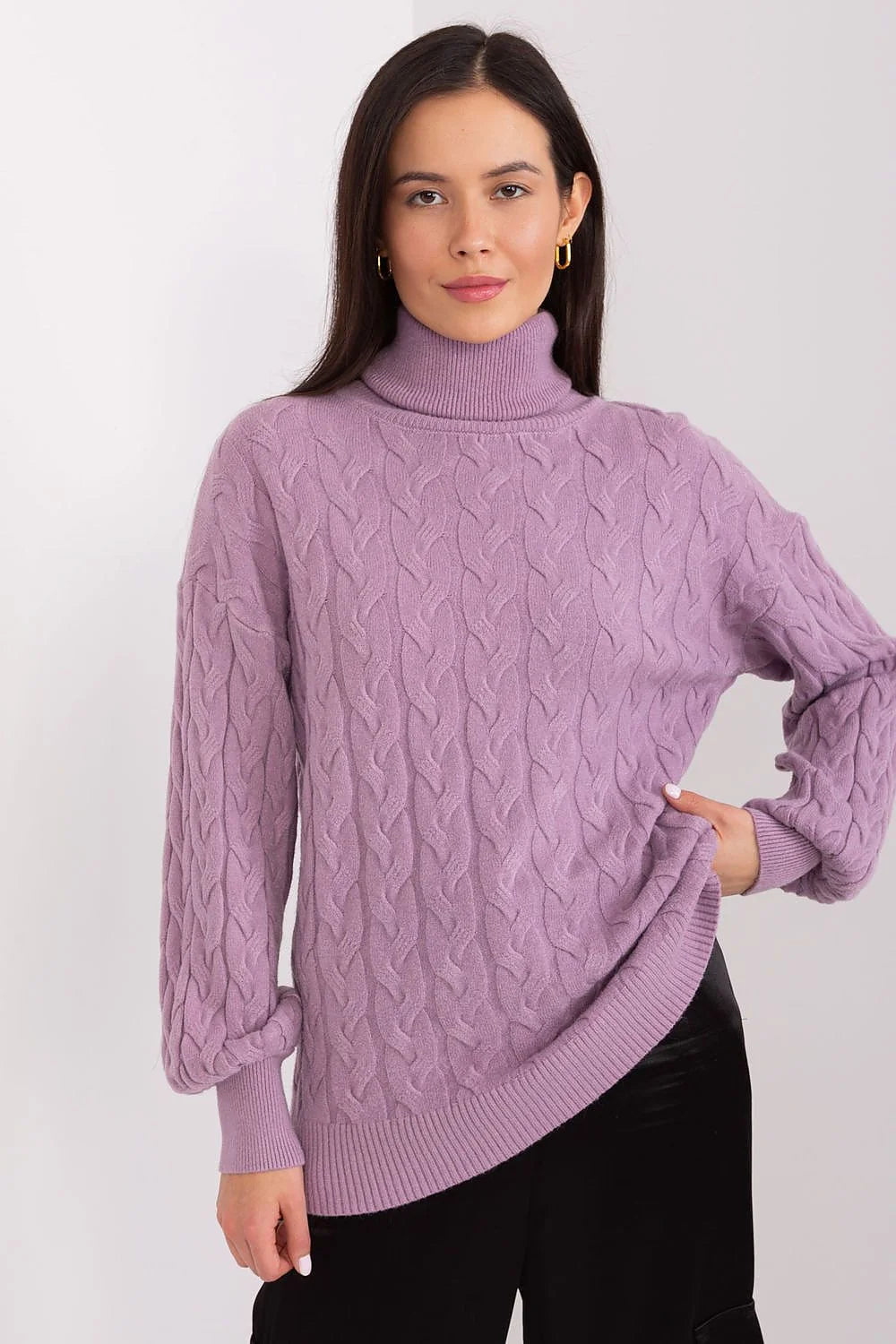 Pull col roulé torsadé pour femme, texture écossaise, manches longues, couleur lilas, coupe ample, finitions côtelées, vêtement hivernal