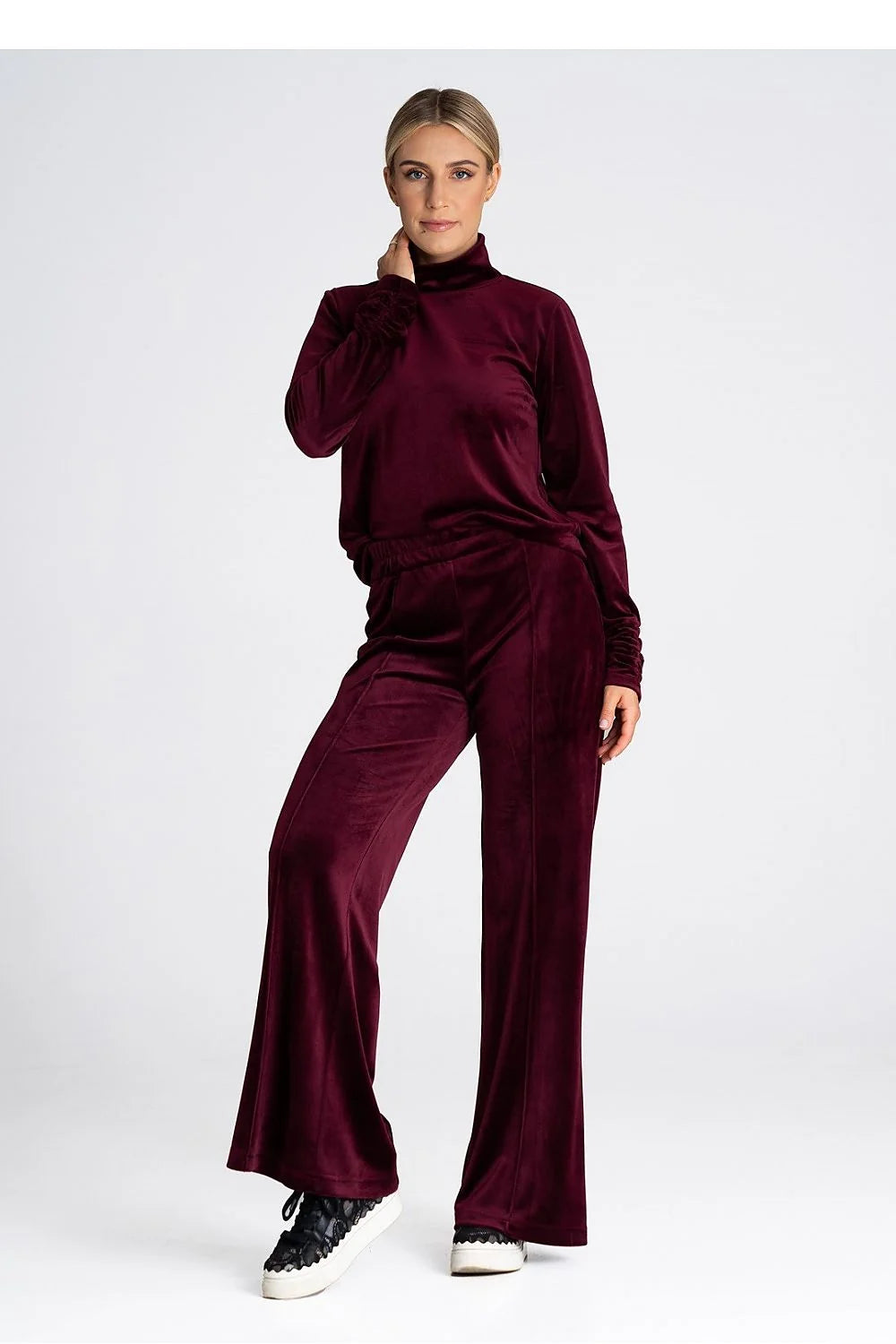 Ensemble survêtement velours bordeaux femme haut col montant pantalon taille haute coupe ajustée manches longues