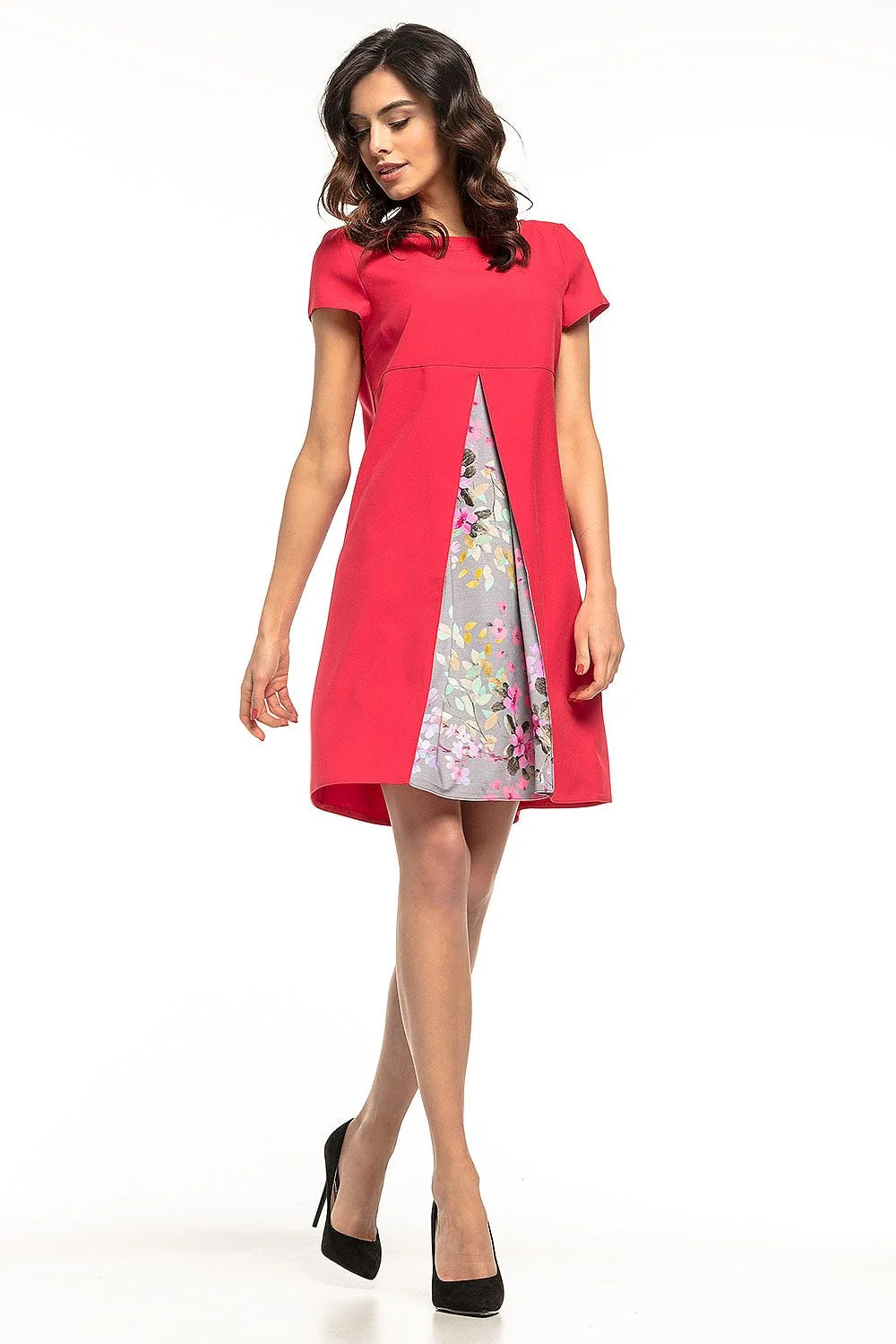 Robe de jour en coton floral élégante et confortable pour femmes actives et modernes au quotidien