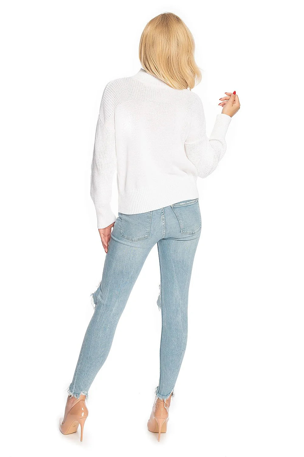 pull ample féminin blanc acrylique coton col montant manches longues bordcotes épaules tombantes coupe droite courte oversize doux maille fine