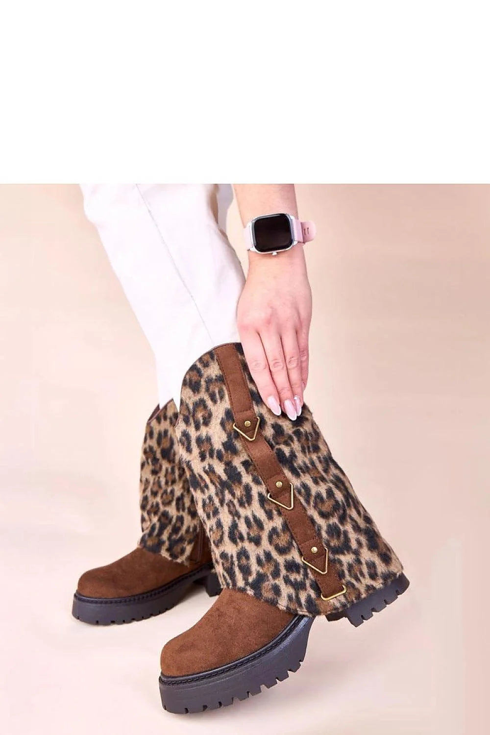 bottines brunes tige léopard retournée Kaylia Gemre cuir suédé écologique semelle plate confortables durables élégantes modernes