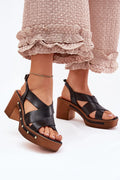 Sandales à talons en cuir naturel design croisé style bohème chic pour femmes occasions spéciales