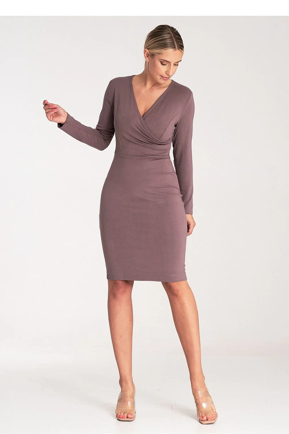 Robe de jour élégante taupe à manches longues pour femme, coupe ajustée, ceinture intégrée, occasions formelles