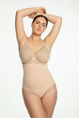 shorty taille haute silhouette sans couture sculptant gainant invisible microfibre stretch lisse seconde peau beige silicone antiroulis maintien confort affinant