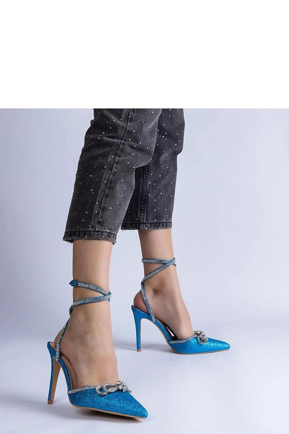 escarpins Solea bleu turquoise pailleté satin bout pointu talon aiguille haut lanières strass nœud réglable cheville semelle beige coussinée élégants