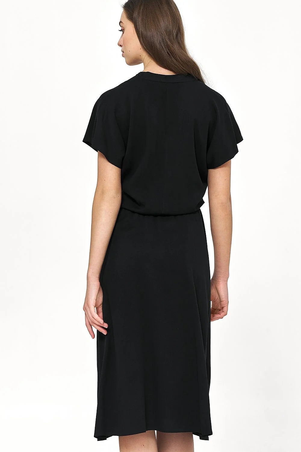 Robe de jour élégante longueur mi-longue col V manches courtes matière douce noire taille élastiquée femme