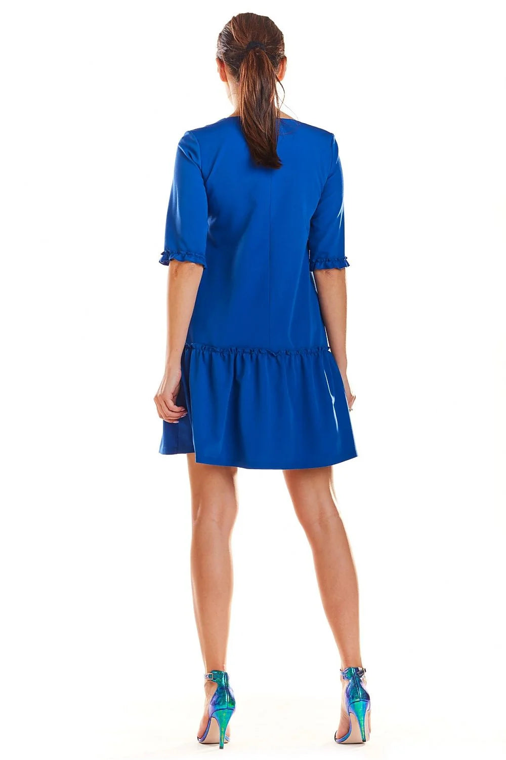 Robe polyester décontractée élégante rose vif encolure V manches trois-quarts ourlet volanté pour femmes modernes