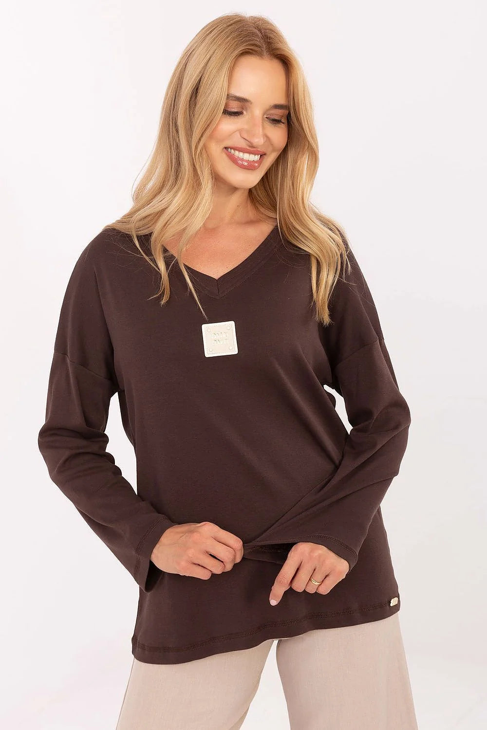 chemisier coton90 elasthanne10 stretch manches longues col classique coupe oversize ample longueur65cm tourhanche114cm tourpoitrine124cm universelle confortable respirant