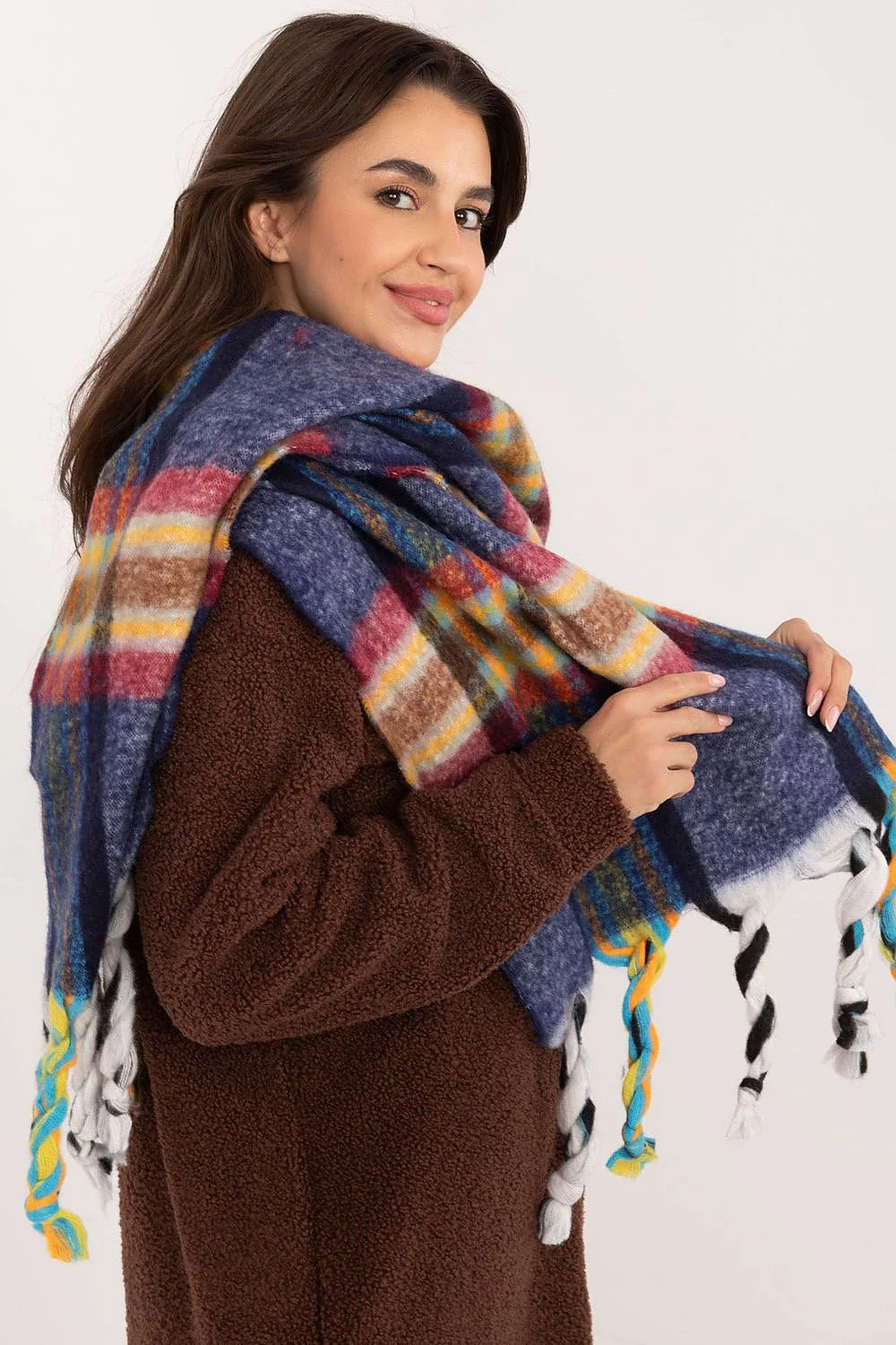 Écharpe à carreaux multicolore pour femme en polyester longue et douillette, style élégant et trendy