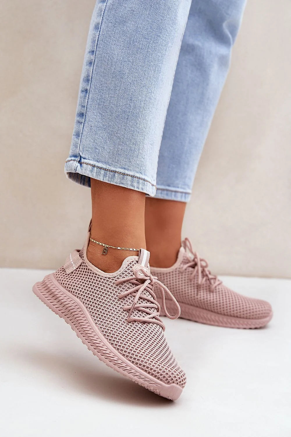 Chaussures de sport pour femmes en maille rose pâle slip-on semelle caoutchouc amorti confortable