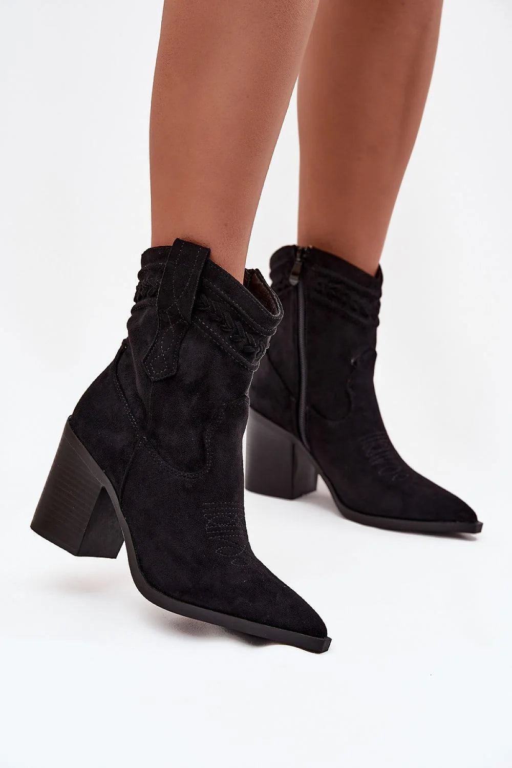 bottines femme western cowboy suédine écologique noir bout pointu talon massif 9cm fermeture zippée tressage surpiqûres semelle confort automne