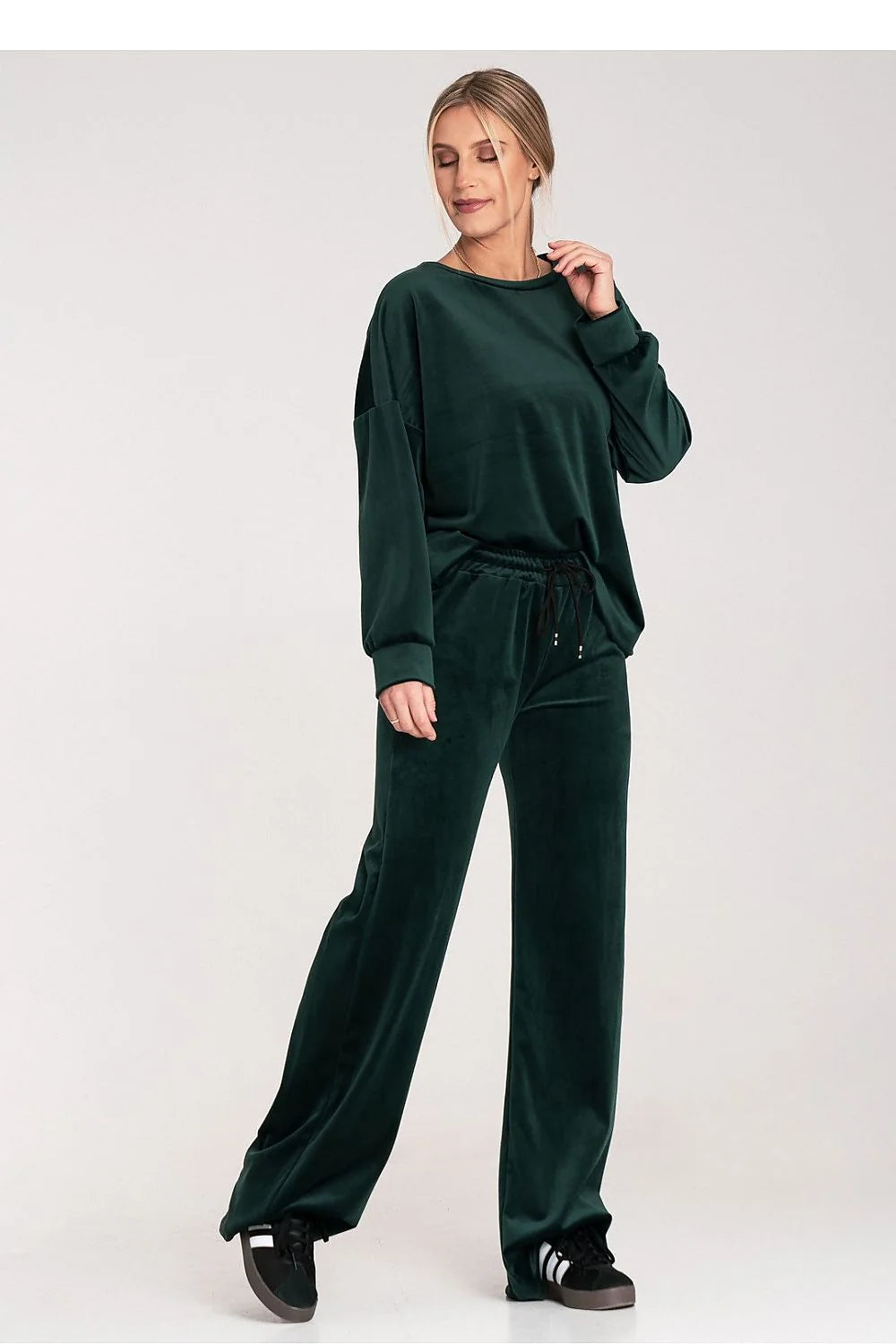ensemble loungewear femme deux pièces sweat oversize col rond manches longues pantalon large taille élastiquée cordon velours vert