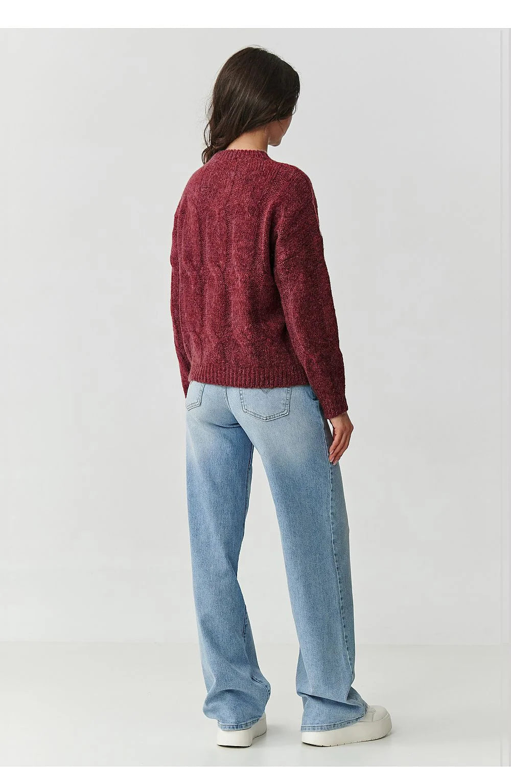 pull femme oversize maille duveteuse bordeaux col rond manches longues épaules tombantes torsades bordcote confortable chaud mohair laine acrylique