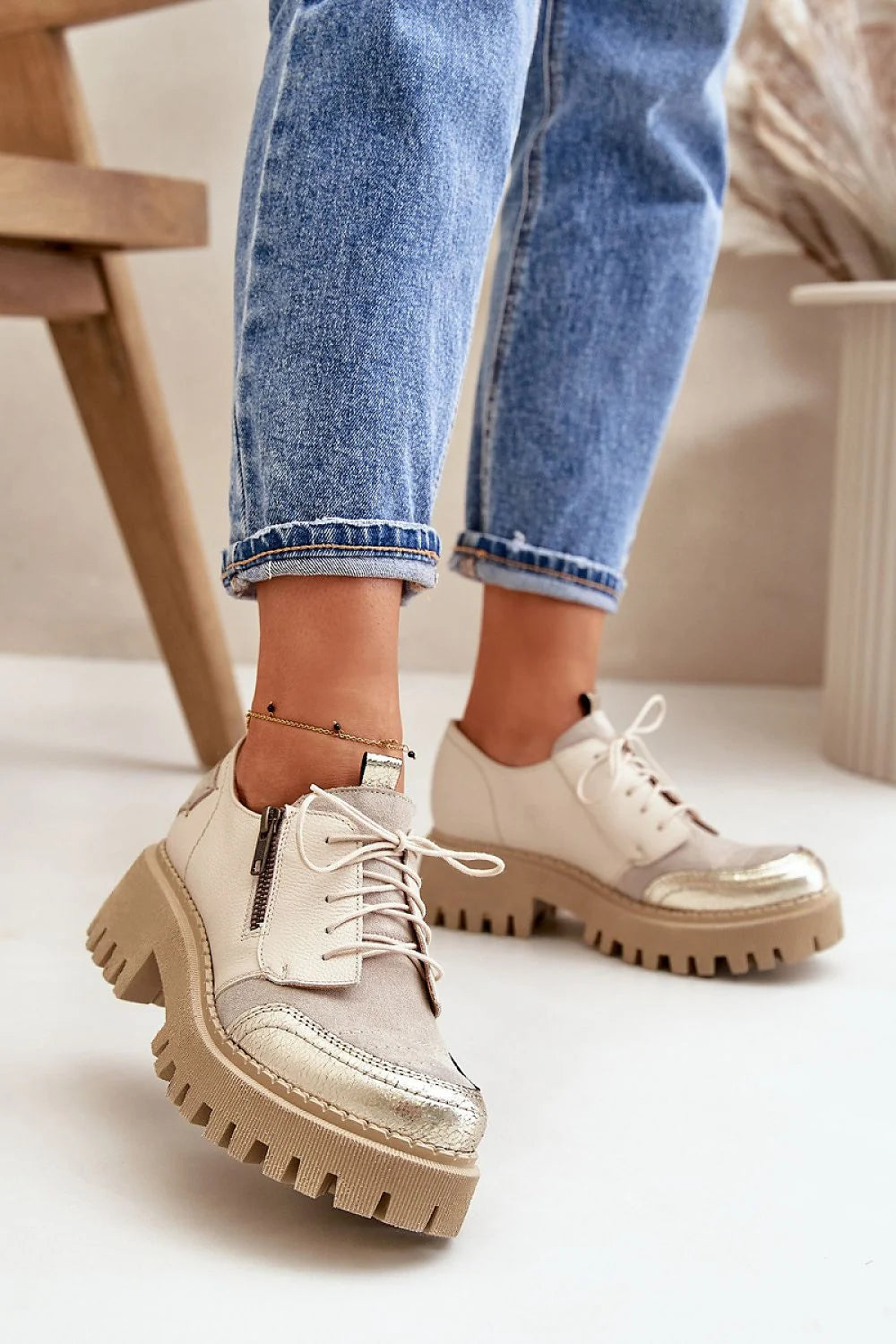 Chaussures basses Step in style pour femme cuir naturel semelle épaisse fermeture éclair design moderne audacieux
