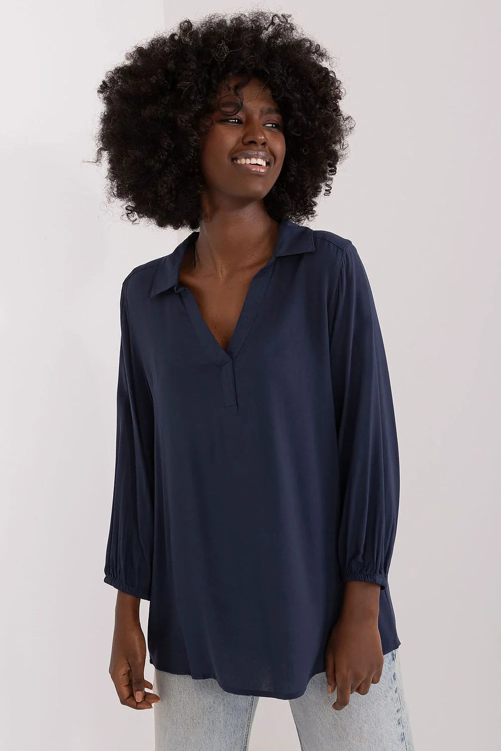 chemisier femme Sublevel viscose fluide léger bleu marine coupe ample oversize col V manches trois quarts bouffantes poignets élastiques