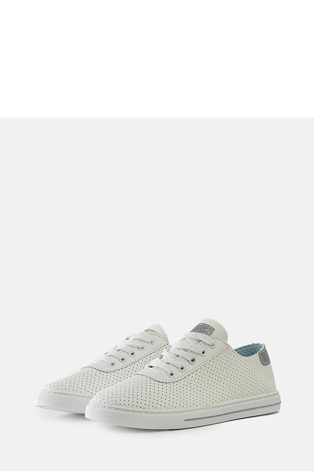 Baskets basses pour femmes style moderne épuré perforées cuir synthétique blanc semelle caoutchouc adhérence doublure bleue