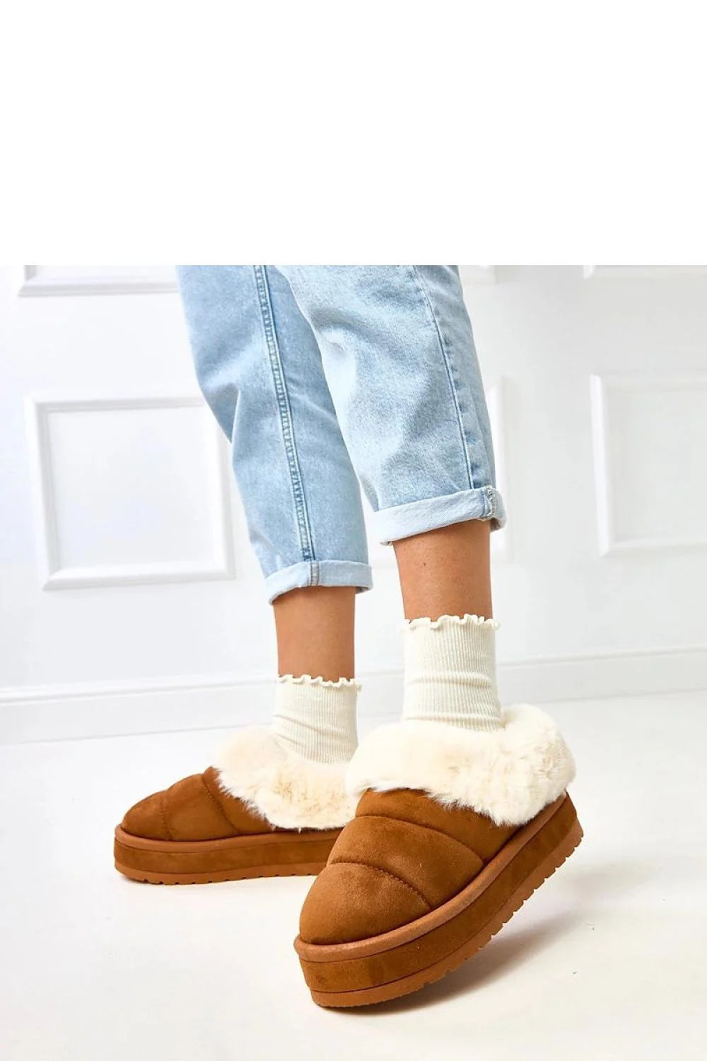 bottes neige femme cuir suédé écologique cognac bout rond tige basse fourrure crème semelle plateforme 45mm antidérapante rembourrée
