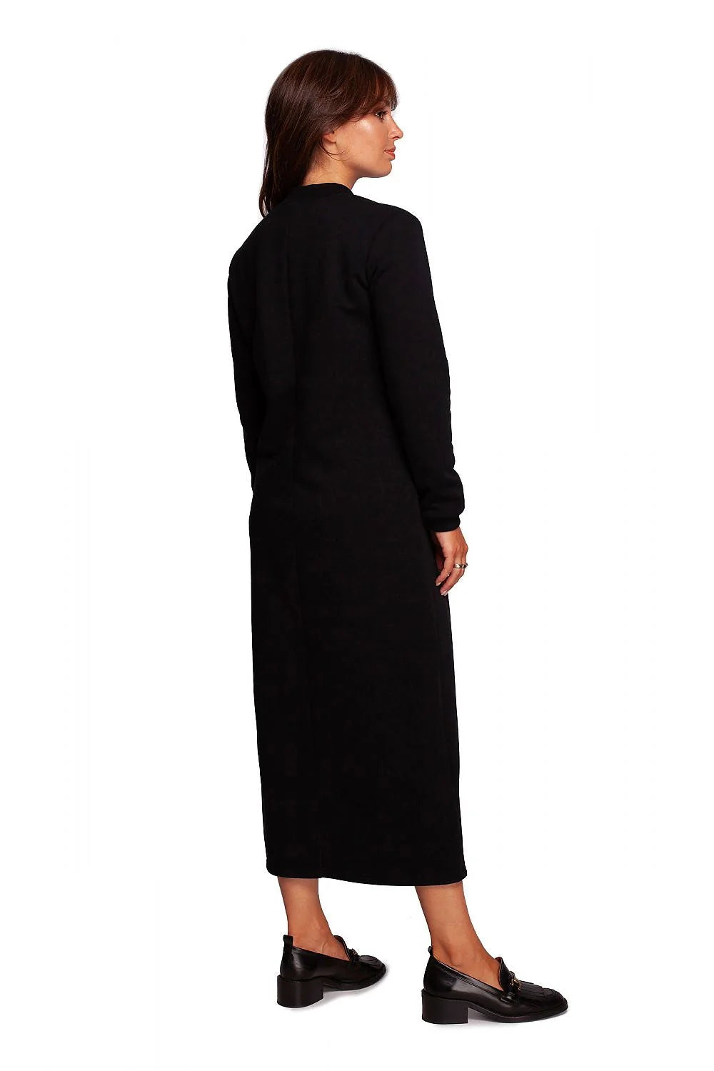 Robe de jour Be Wear longue en coton et polyester, fente haute, manches longues, encolure V, poches rabattables, style épuré, couleur violette profonde pour femme