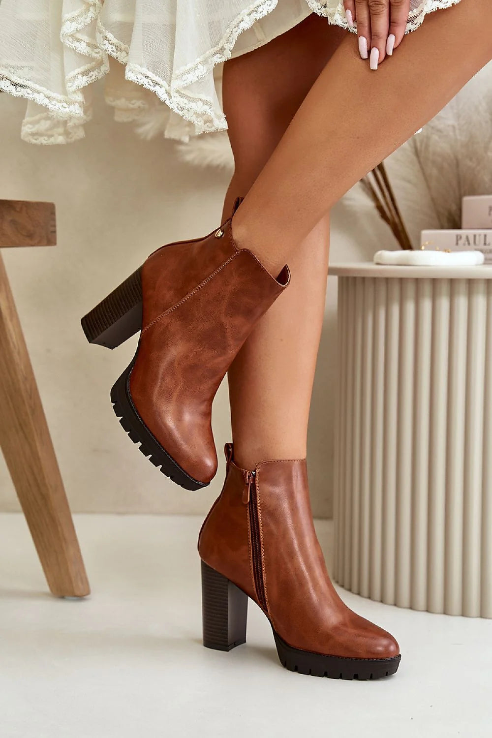 Bottes à talons hauts élégantes en cuir marron doublure fourrure fermeture éclair femme automne hiver taille ajustable talon carré 10 cm