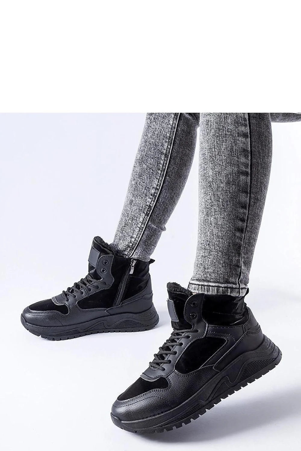 Bottes montantes en cuir noir et textile,高舒适度, adhérence exceptionnelle, pour femmes, style urbain et sportif, idéales pour l'hiver, fermeture éclair latérale, confort maximal, design moderne, occasions multiples