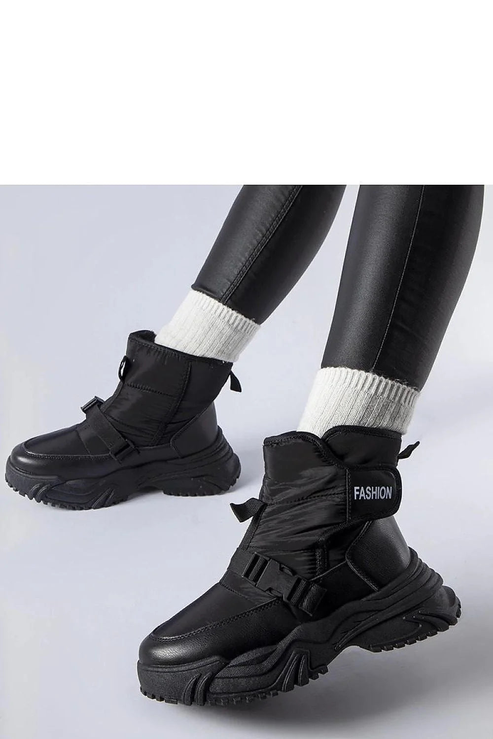 Bottes de neige urbaines modernes style casual sportif pour femmes cuir synthétique noir semelle épaisse doublure fourrure fermeture clip