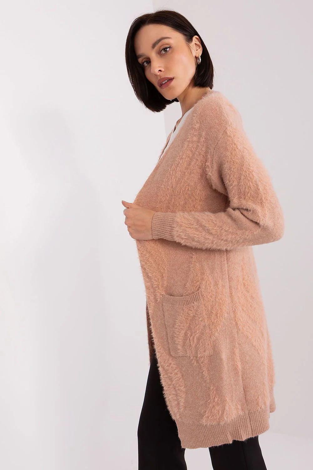 Cardigan long pour femme style casual chic mohair côtelé manches longues poches patch couleur pâle pink