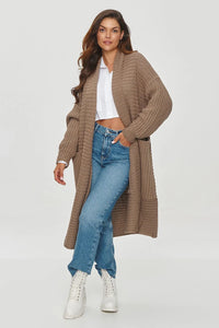 Cardigan Makadamia long ample maille épaisse manches longues poignets côtelés couleur brun taupe femmes