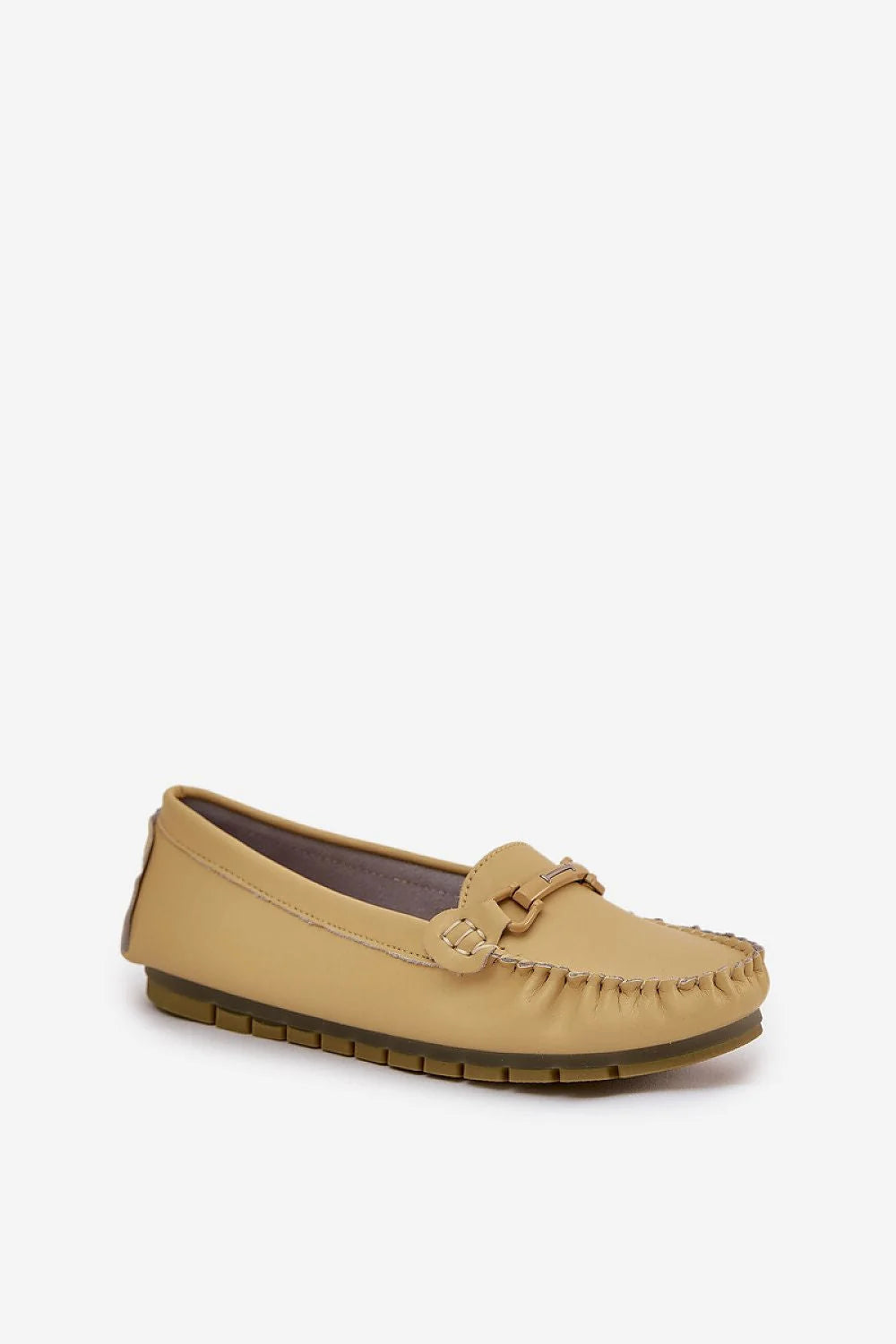 mocassins femme cuir naturel beige semelle caoutchouc crantée mors métallique doré moctoe surpiqûres apparentes souple confortable élégant classique polyvalent
