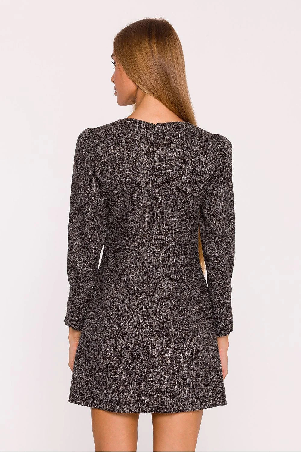robe tweed chiné gris anthracite courte manches longues froncées épaules poches bijoux nœuds dorés trapèze ajustée hanches mini structurée bouclée