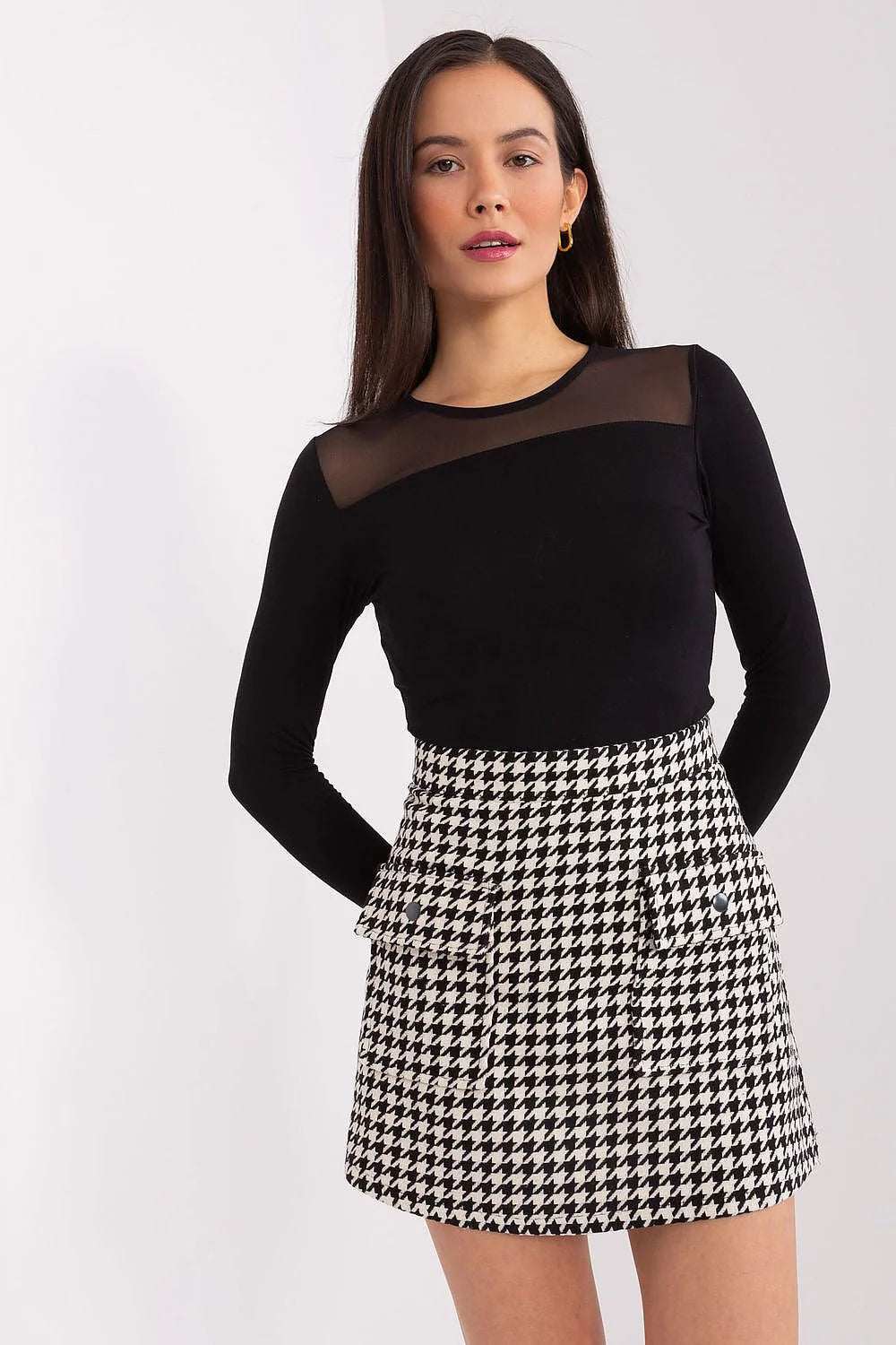 Jupe courte féminine motif pied-de-poule acrylique confortable pour toutes occasions élégance moderne style audacieux